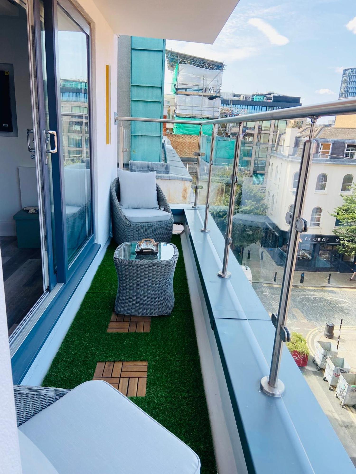 Luxury Shoreditch Penthouse! Лондон Экстерьер фото