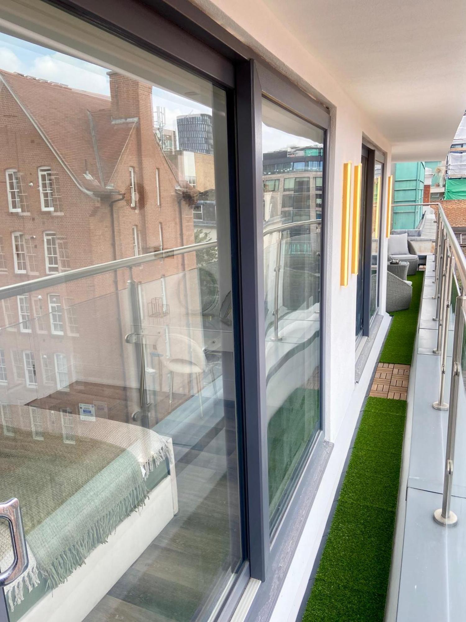 Luxury Shoreditch Penthouse! Лондон Экстерьер фото